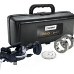 DYMO RHINO M1011 Industriële Lettertang labelmakertool | met aluminium en roestvrijstalen labels | | Duurzame draagtas | Ideaal voor doe-het-zelf en constructie S0720090